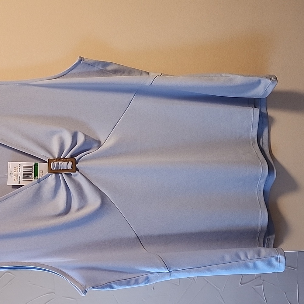 MK Top - Picture 3 of 4